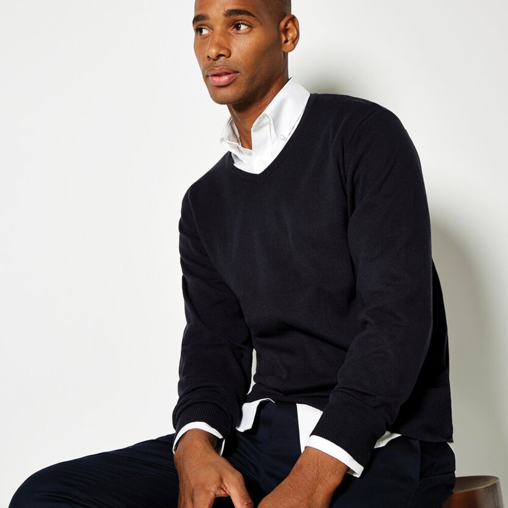 ARUNDEL - v-neck sweater long sleeve (classic fit). Thumbnail